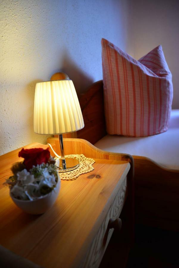 Ferienwohnung Frauenschuh Vorderhornbach Exteriér fotografie